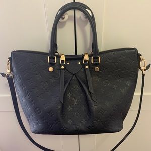 SOLD! Louis Vuitton Bag